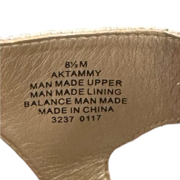 Anne Klein Women’s Metallic Silver Snake Print Sandals size 8.5 M - Picture 8 of 9